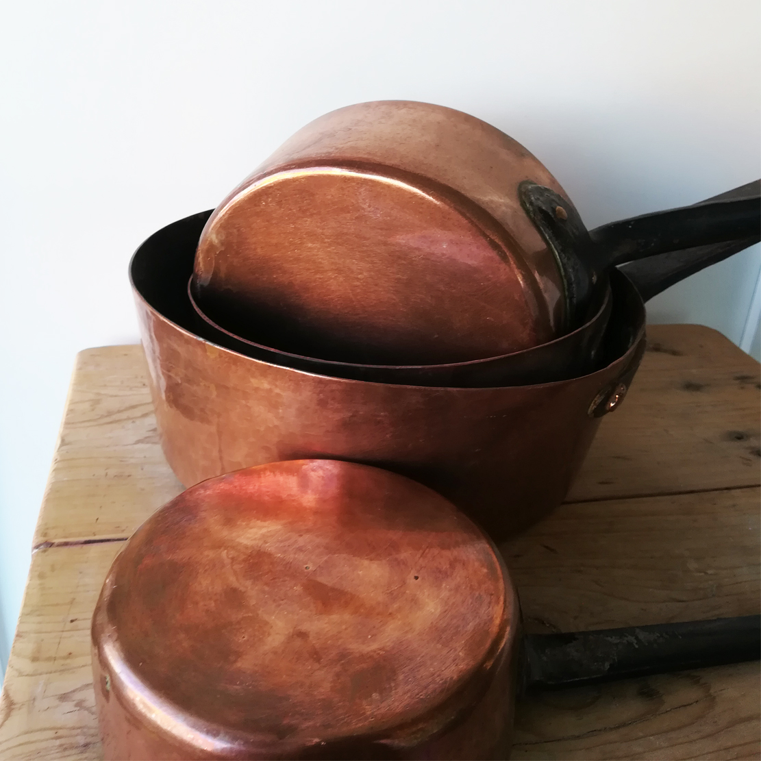 Set of four Spanish heavy copper saucepans 19th.Century Modernism